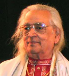 Pandit Kishan Maharaj at a lifetime achievement award ceremony in Calcutta, 2006.