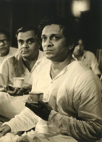 Ravi Shankar recording the score for Pather Panchali, 1955.